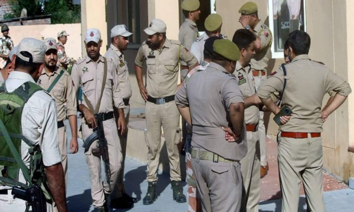 Jammu and Kashmir Budgam Police Human Trafficking 