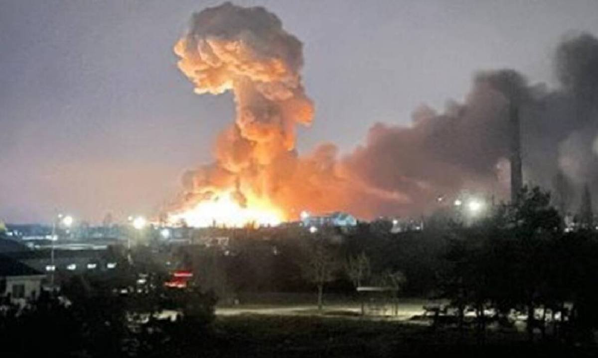 Russia Ukraine War Kyiv Explosions