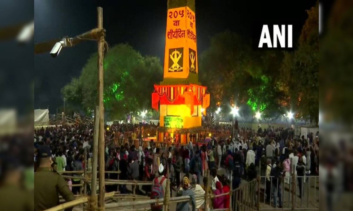 Maharashtra Bhima Koregaon Crowd Gathered at jaystambha