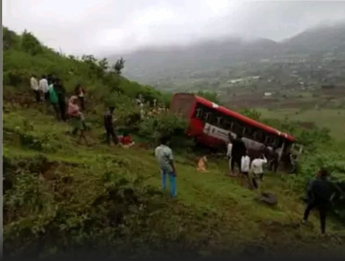 msrtc, bus accident, nashik, falls in gorge, maharashtra