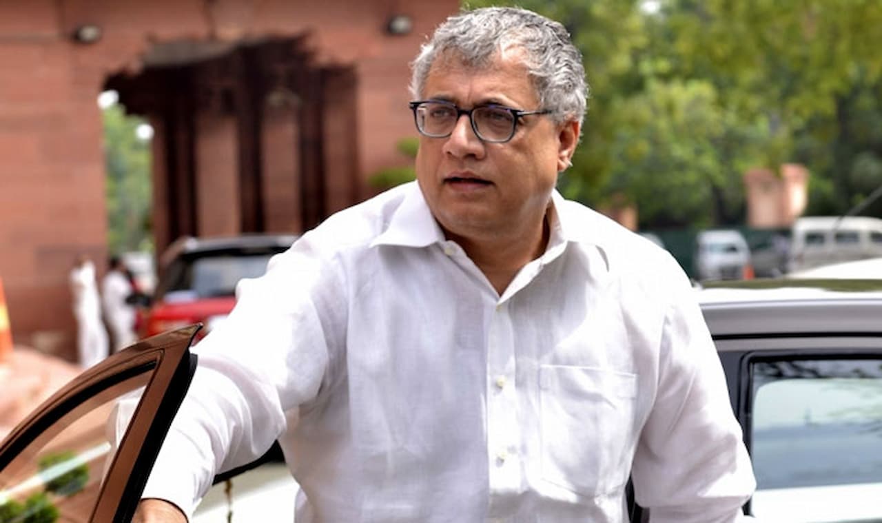 derek o'brien, derek, suspended, parliament, winter session, tmc, trinamool congress