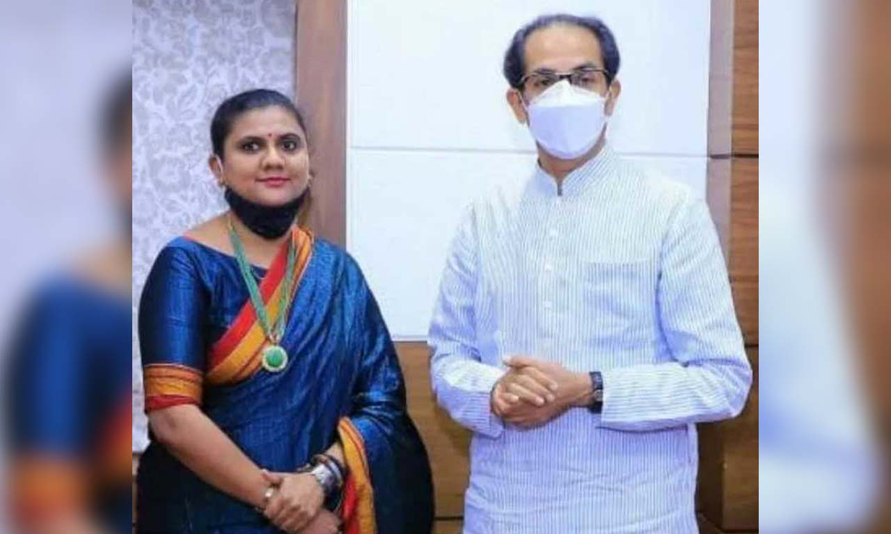 shilpa bodke, quits, shiv sena, sena, shiv sena (ubt)