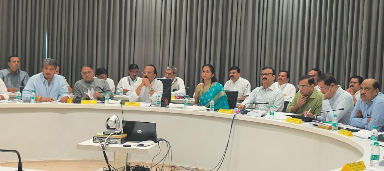 supriya sule, ajit pawar, pawar, water issues, water crisis, pune, ncp faction