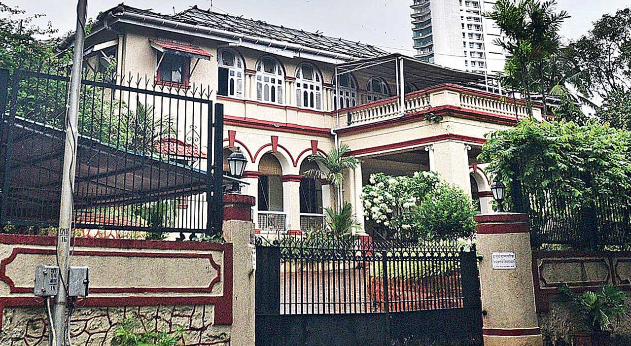 Municipal Commissioner'S Bungalow Tax Outstanding Is Rs 4.56 Lakh 1 municipal commissioner, bmc, bmc bungalow
