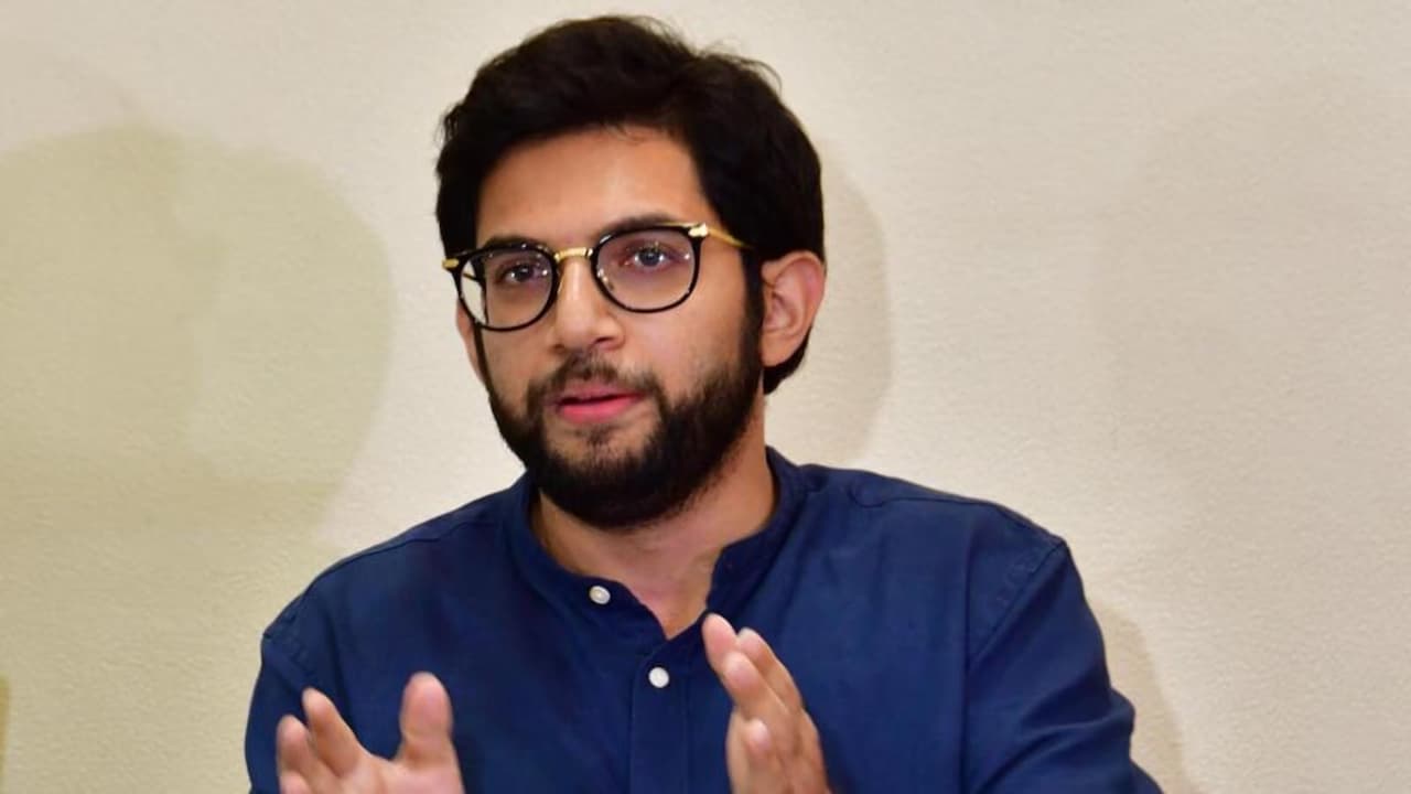 aaditya thackeray, polling booths, thackeray, aaditya, shiv sena, ss