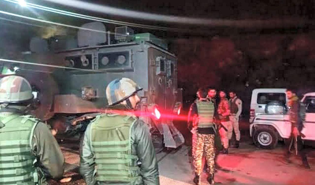 Doctor And 6 Laborers Killed In Terror Attack On Tunnel Site In J&Amp;K'S Ganderbal 1 ganderbal, sonmarg, terror attack, jammu and kashmir, omar, omar abdullah