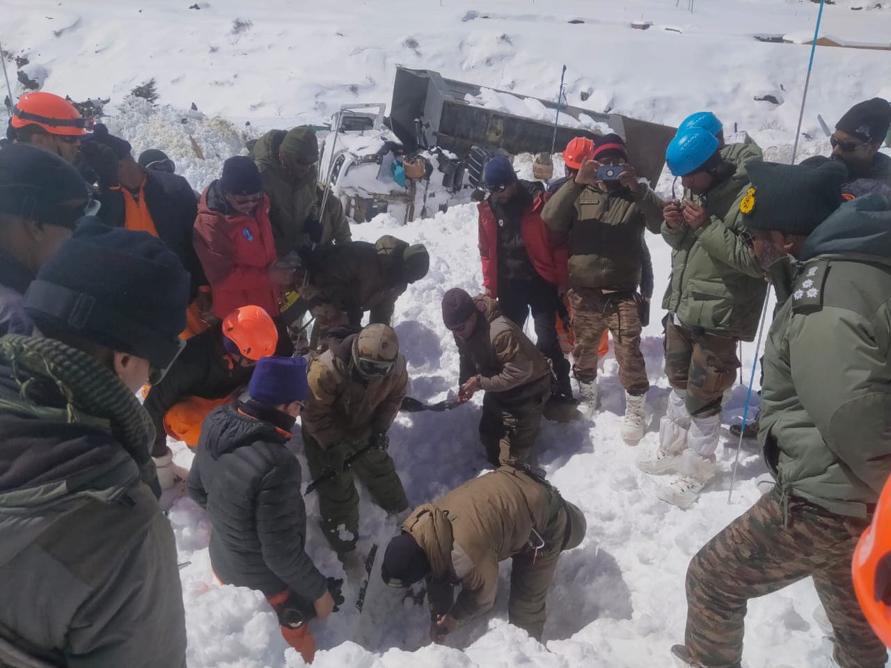 chamoli, Uttarakhand, avalanche, rescue