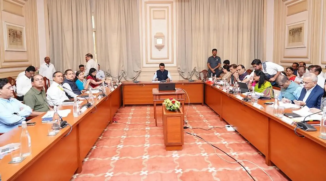 Maharashtra Govt To Track Media 24/7: ₹10 Crore Centre To Monitor News Content 1 media monitoring centre, devendra fadnavis, fadnavis, maharashtra, maharashtra government, news content