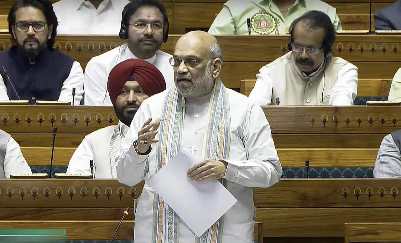 Lok Sabha Passes Controversial Waqf Bill Amid Fierce Opposition, Sparks Political Firestorm 1 waqf bill, waqf amendment bill, lok sabha, parliament, waqf bill passed