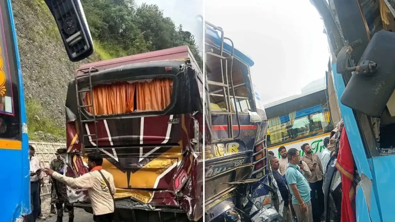 ramban, bus accident, amarnath, pilgrims, bus collision
