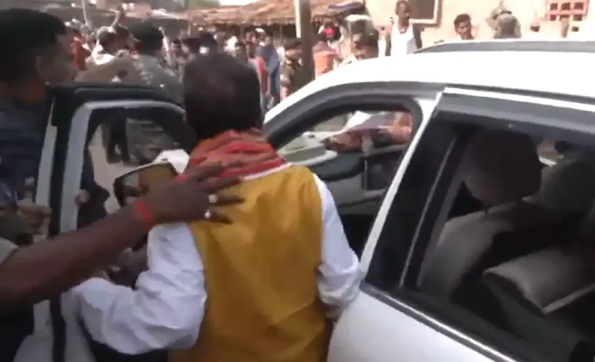 vijay kumar sinha, convoy attack, sinha, bihar, bihar elections