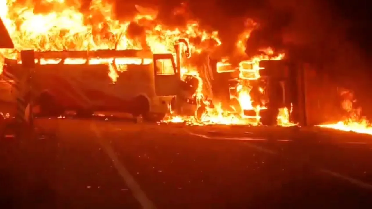 14 Killed, 23 Injured As Bus Catches Fire After Collision In Andhra’s Markapuram 1 Markapuram, andhra pradesh, andhra, bus accident, bus fire