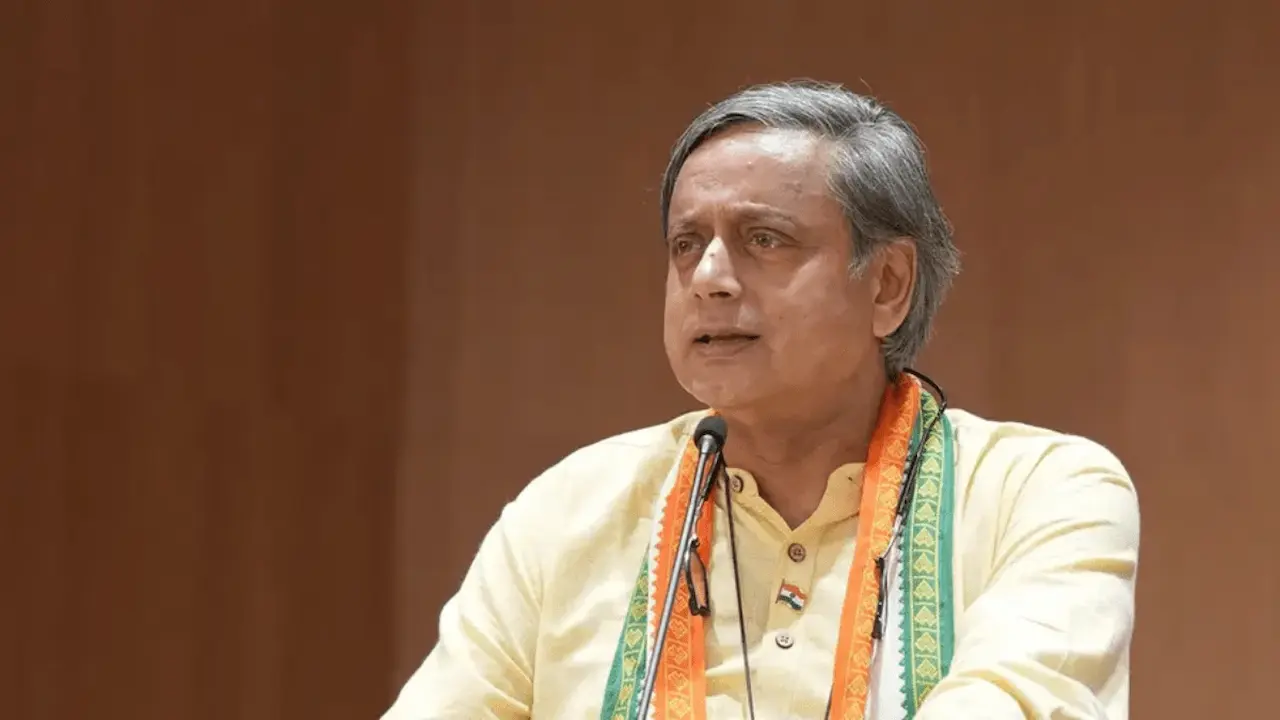 Shashi Tharoor Questions Full Rendition Of Vande Mataram At Official Events, Calls It 'Unnecessary' 1 shashi tharoor, tharoor, vande mataram,