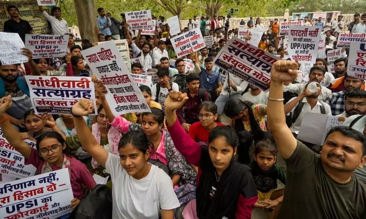 Students, Job Aspirants Rally In Lucknow Over Exam Irregularities; Cjp Demands Dharmendra Pradhan'S Resignation 1 cjp, lucknow, protest, cockroach janta party, dharmendra pradhan