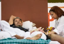 sonam wangchuk, wife, gitanjali j angmo, jantar mantar, medical treatment, fasting, family consent